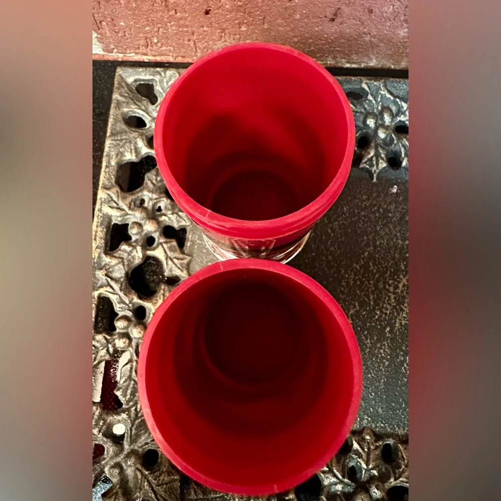 Vintage (1997) Coca-Cola Red, Black, Chrome Salt & Pepper Shaker Set - Picture 4 of 6